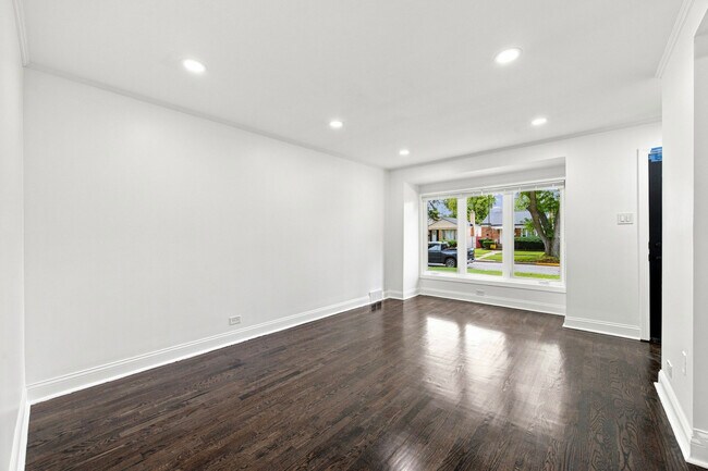 Photo - 117 Morris Ave
