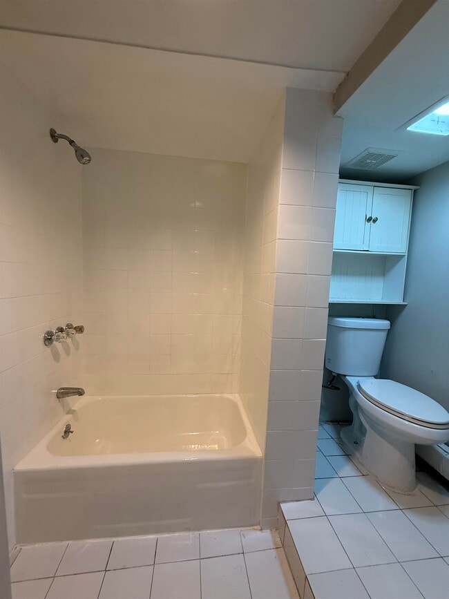 Photo - 1430 44th St Unidad 1