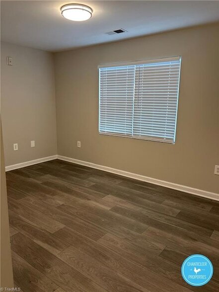 Photo - 1041 W Barton St Unidad N