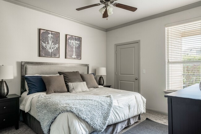 Spacious bedrooms that accommodate king-size beds