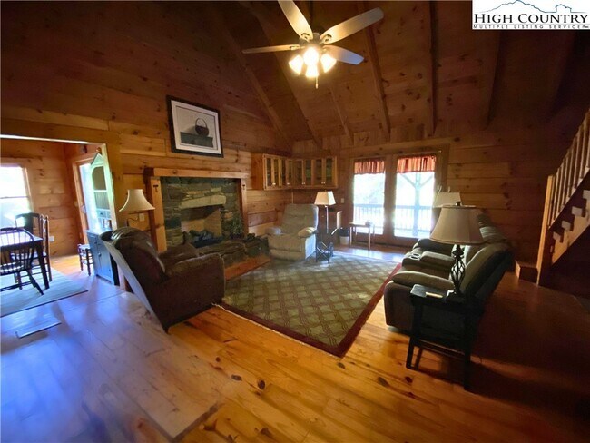 Photo - 329 Ballou Mills Rd