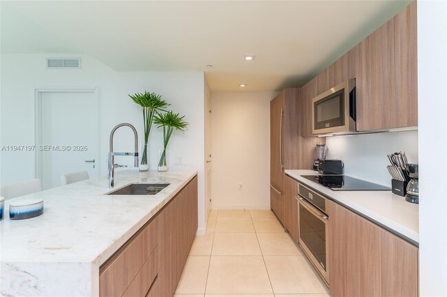 Photo - 401 N Birch Rd Unit 502