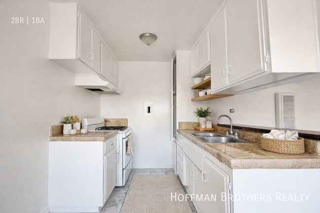 Photo - 1046 S Hobart Blvd Unit 3