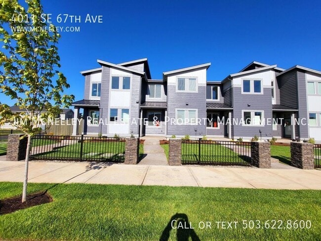 Building Photo - 4011 SE 67th Ave Rental