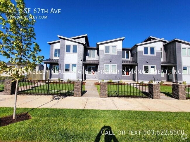 Building Photo - 4011 SE 67th Ave Rental