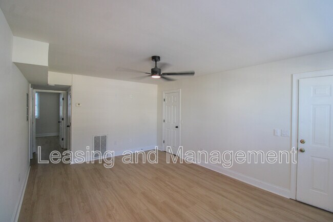 Photo - 180 Line St Unit A