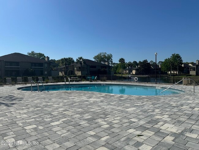 Photo - 10200 Belle Rive Blvd Unidad 80