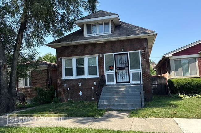 Photo - 9640 S Calumet Ave House