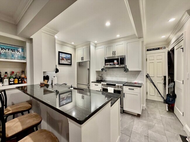 Photo - 20 Lime St Unit 3