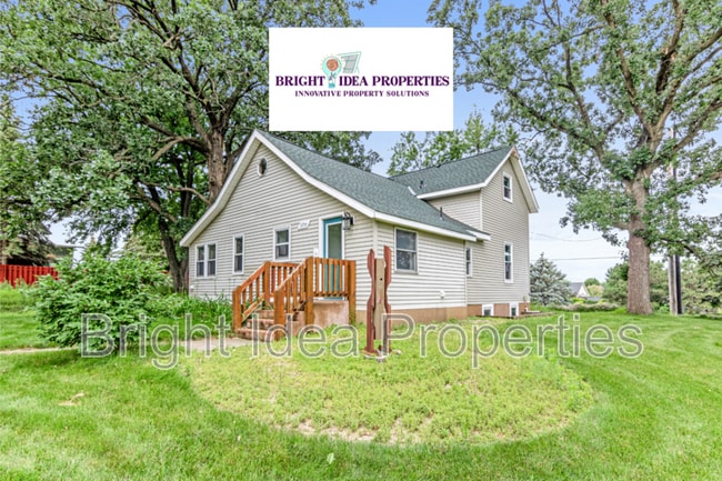 Photo - 2755 Woodbury Dr House