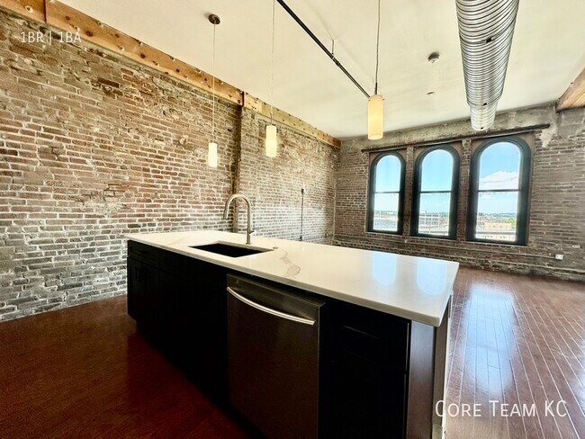 Photo - 1223 Union Ave Unidad 503