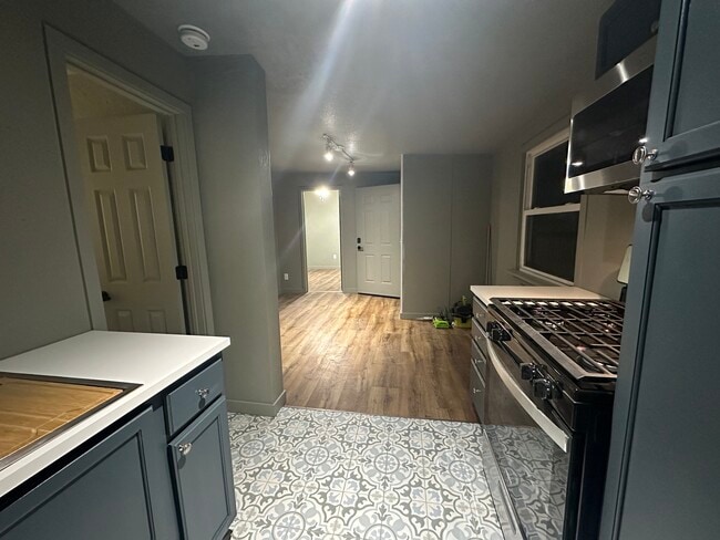 Photo - 1313 Edgar Ave Unit 5