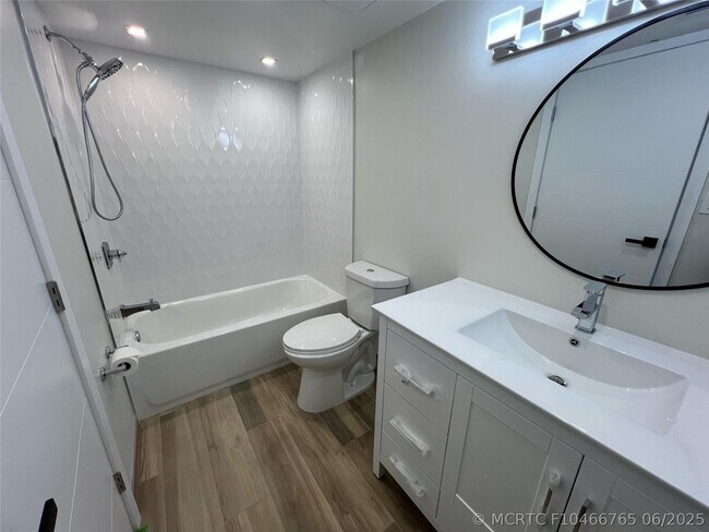Photo - 2550 SW 18th Terrace Unit 1810