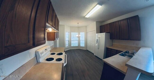 515 Hopewell Dr