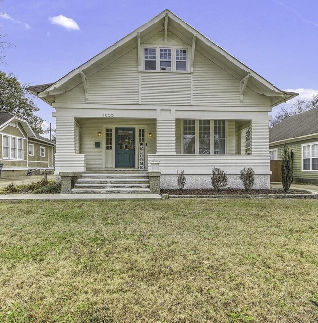 Photo - 1855 Oliver Ave