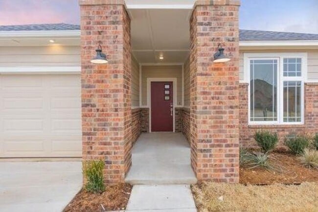 Photo - 512 NW 179th Cir