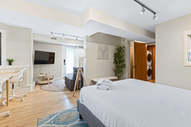 Photo - 1725 Av. Cedar Unit ID1310910P