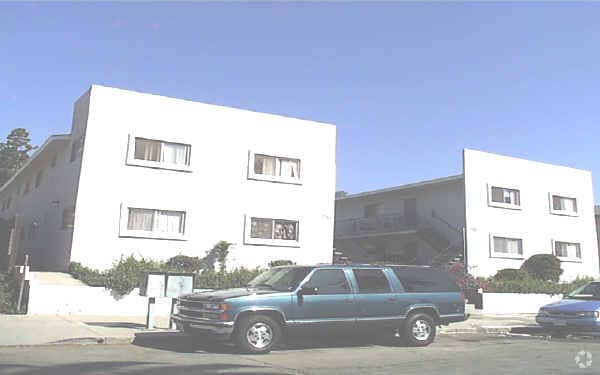 Photo - 711 E. Pleasant Street