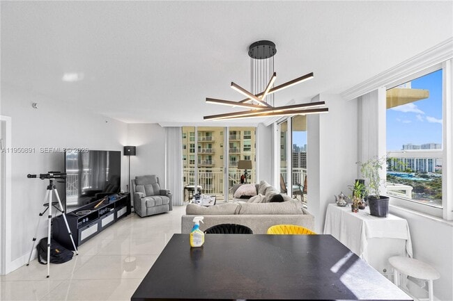 Photo - 19501 W Country Club Dr Unit 1904