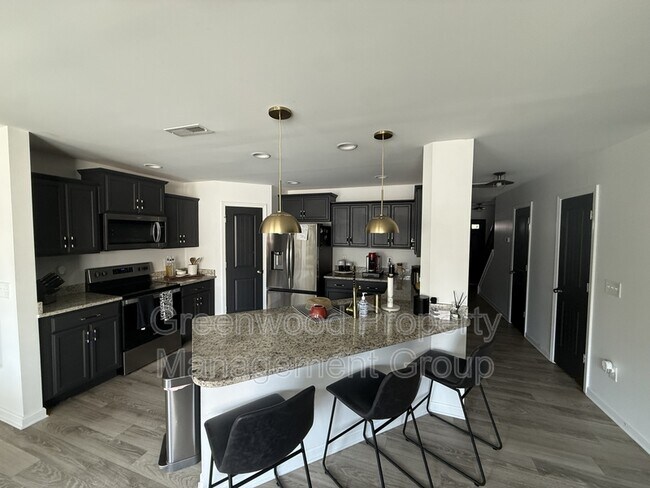 Photo - 111 Crepe Myrtle Ln