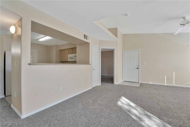 Photo - 8000 W Badura Ave Unidad 2145