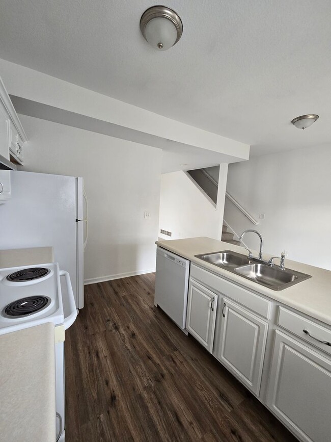 Photo - 3 bedroom duplex