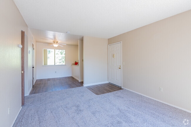 1BR, 1BA