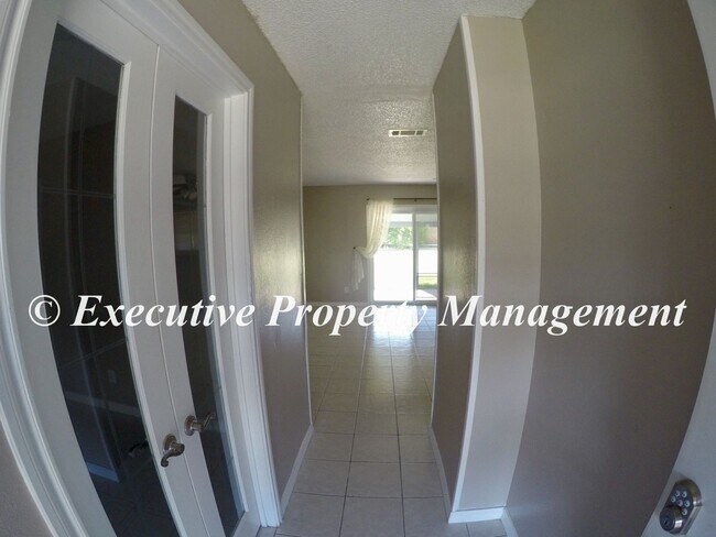 Photo - 908 Deorsam Dr