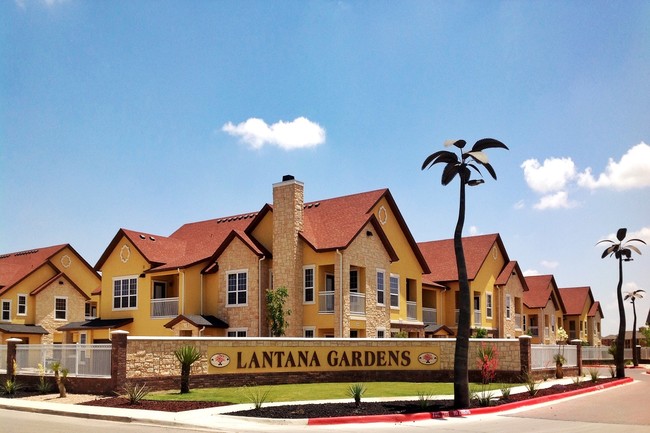 Lantana Gardens - Lantana Gardens Apartments