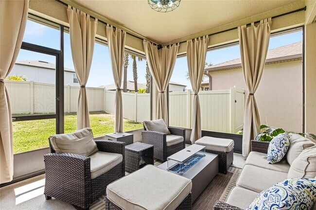 Photo - 5303 Levana St