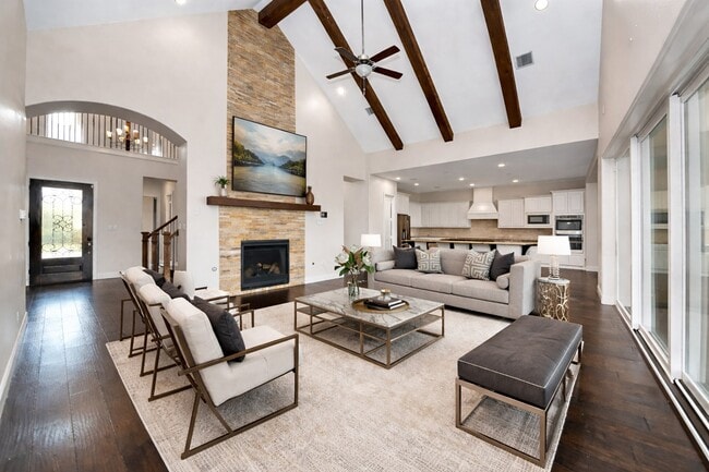 Photo - 9814 Carver Dr