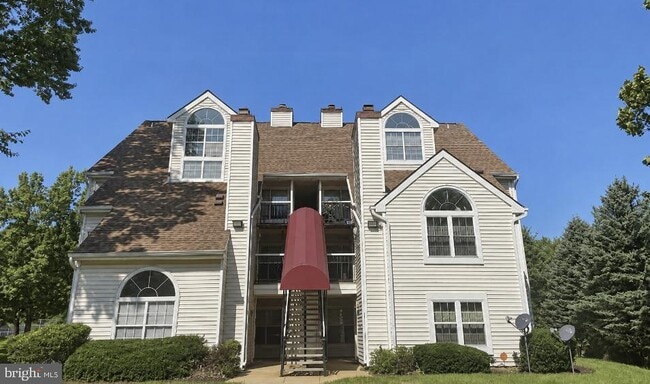 Building Photo - 10304 Westridge Dr Unit 1-103