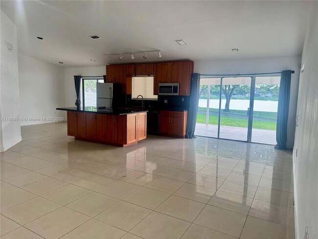 Photo - 14570 SW 145th Pl