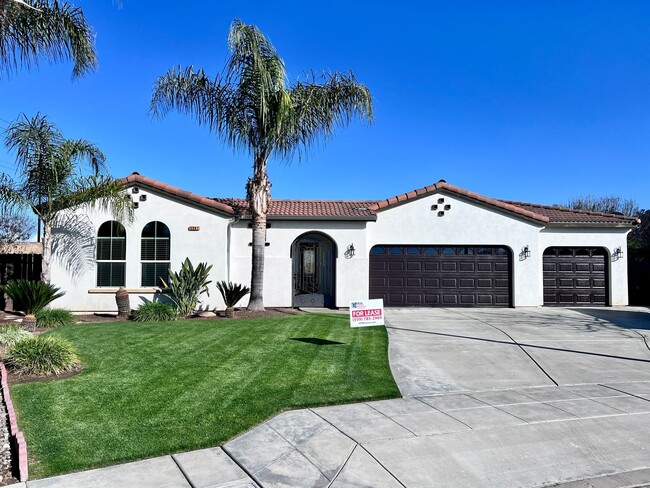 Building Photo - $2,695 Church & Clovis Ave., 4 Bedroom House - Edna Ave. Fresno / Energy Efficient