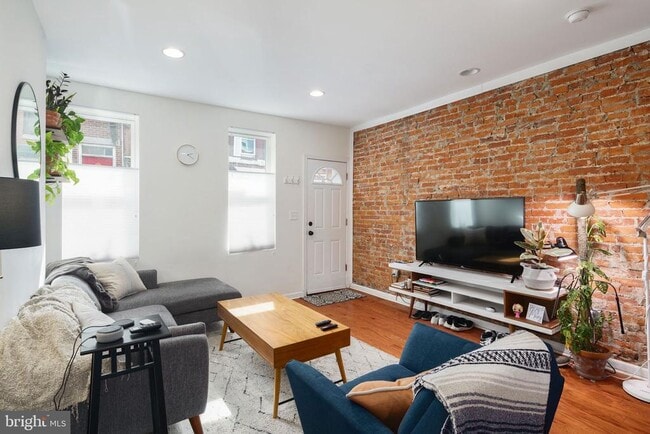 Building Photo - 2225 Titan St Rental