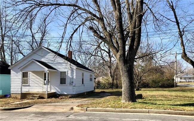 Home in Rolla - Home in Rolla