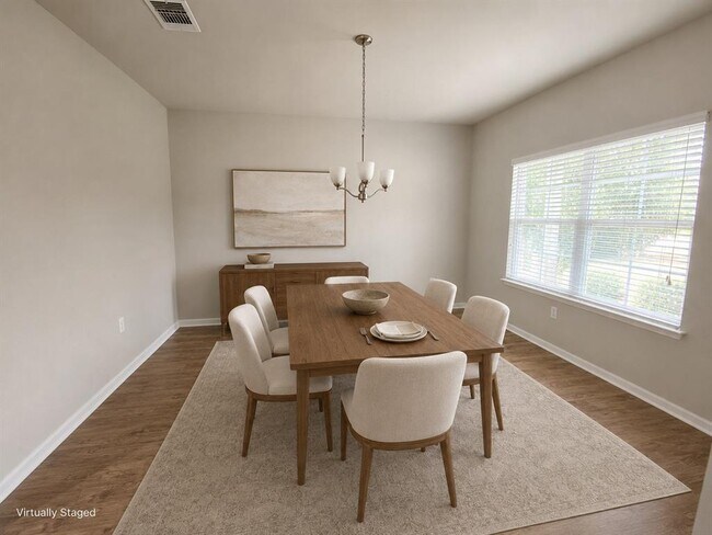 Photo - 2205 Bettylou Ln