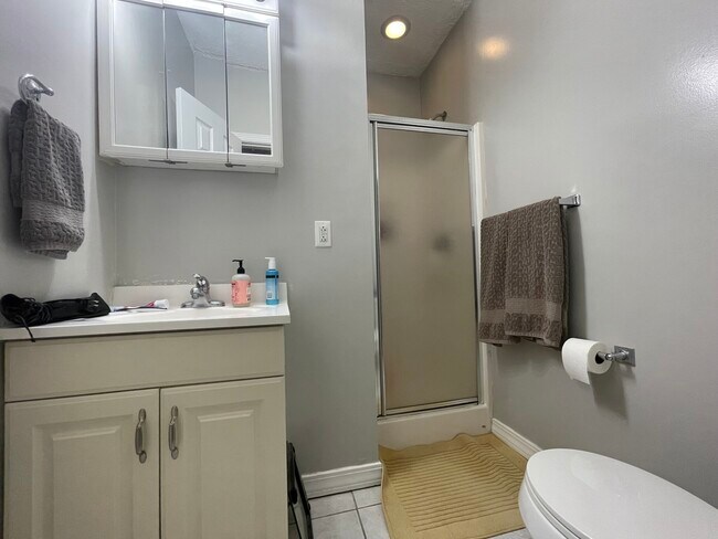 Photo - 49 Saint Stephen St