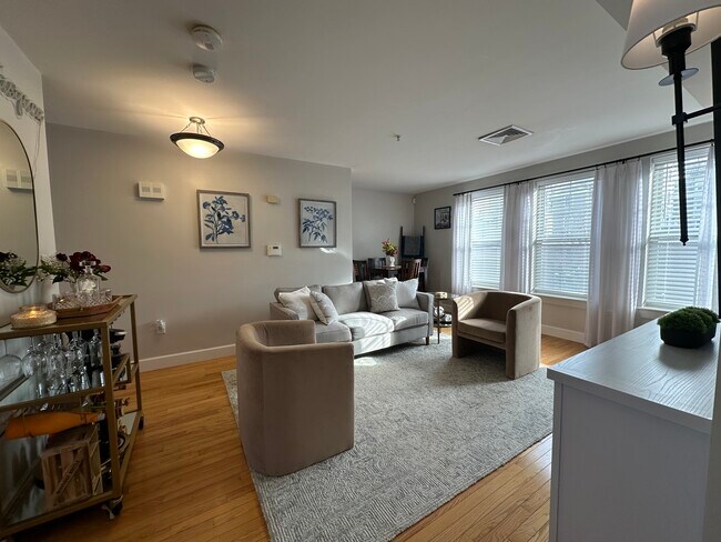 Photo - 136 Library St Unit B132