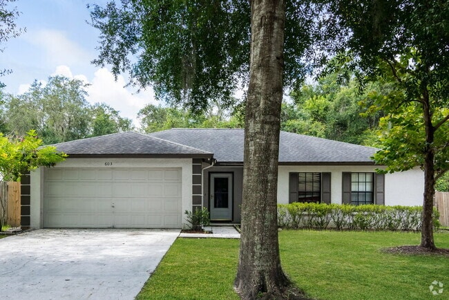 Building Photo - 603 Chilt Dr Rental