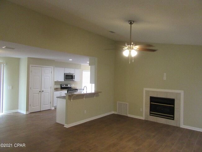 Photo - 7302 Rodgers Dr