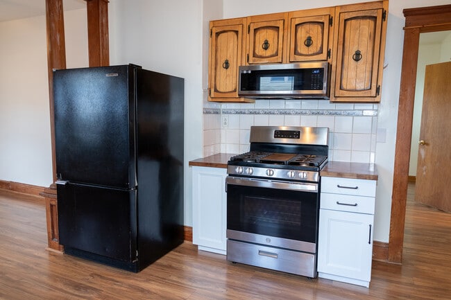 Photo - 51 Osborne Ave