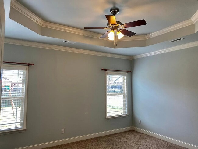 Photo - 115 Woodvale Dr