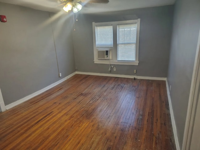 Photo - 706 Chickamauga Ave