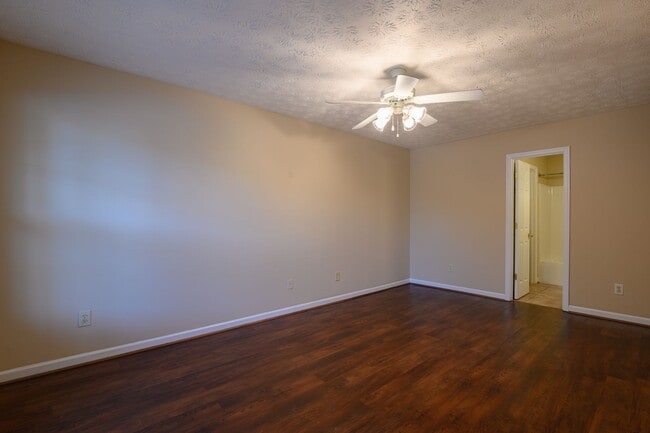 Photo - Taleeda 444-446 Unit 446