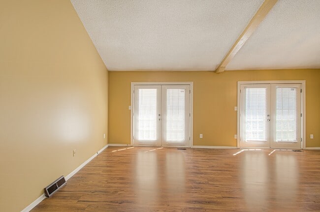 Photo - 8709 E 109 Terrace