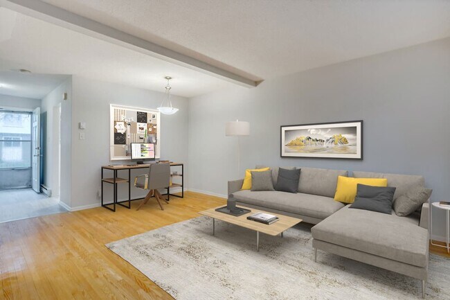 Photo - 85 Henderson Ave