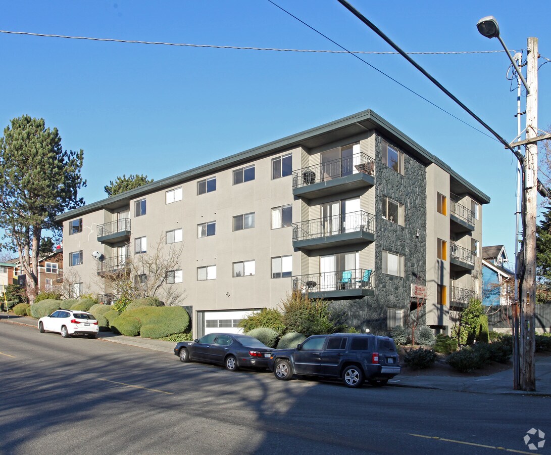 Photo - Midvale Manor Apartments