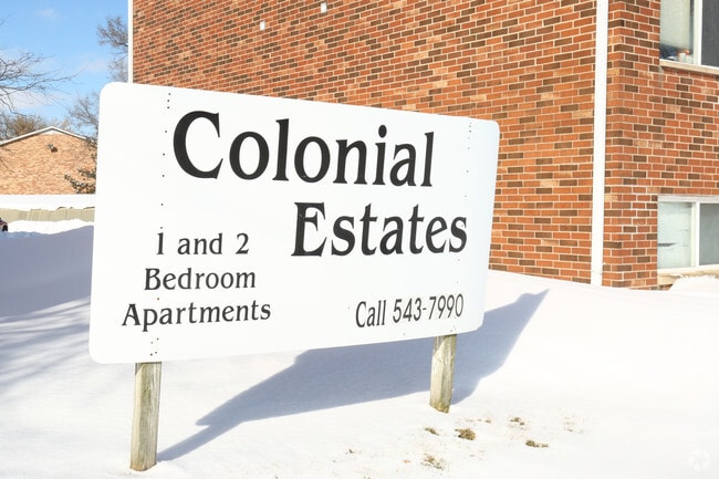 Photo - Colonial Estates Apartments