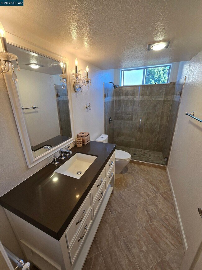 Photo - 2121 Vale Rd